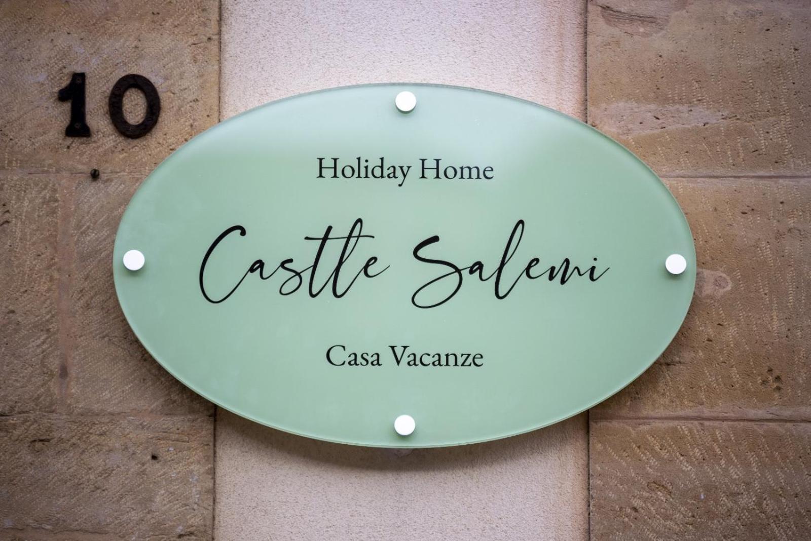Holiday Home Castle Salemi - Casa Vacanze エクステリア 写真