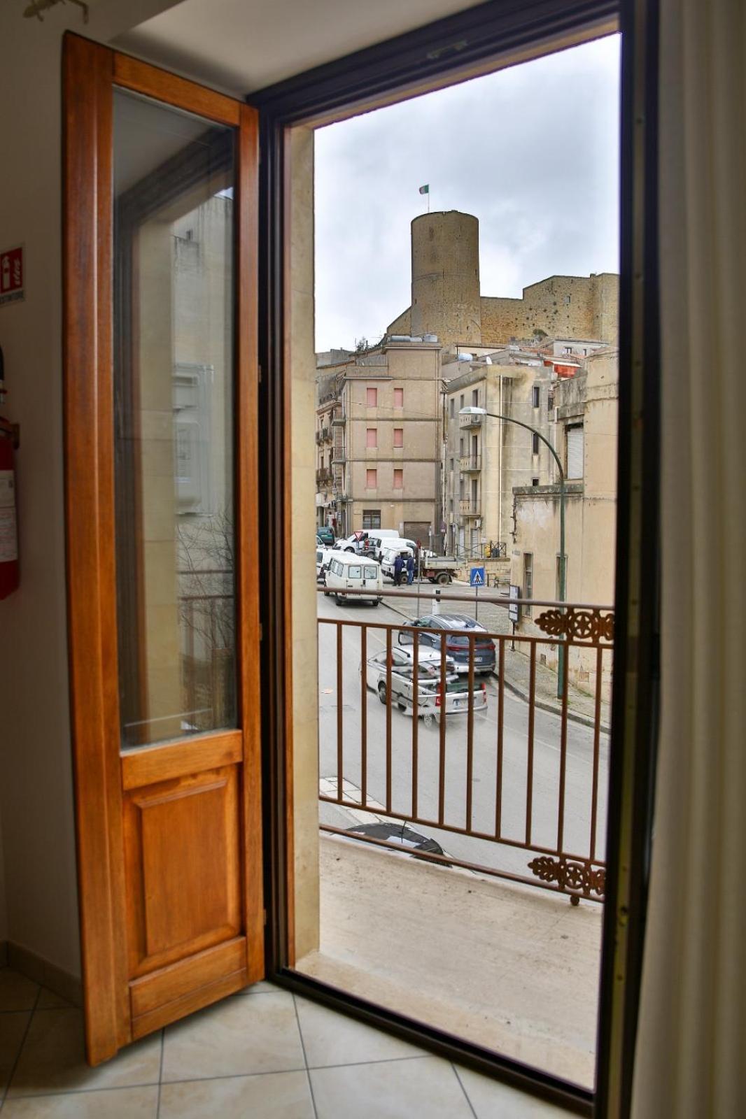 Holiday Home Castle Salemi - Casa Vacanze エクステリア 写真